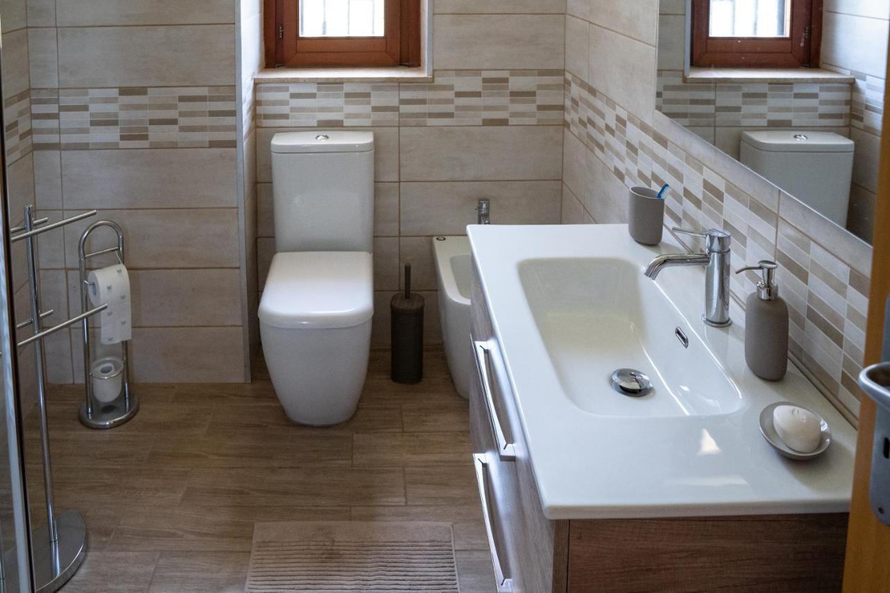 Elegant Apartment In Residence With Pool Acireale Ngoại thất bức ảnh